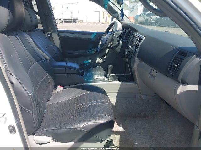 Toyota 4Runner Sr5 V6