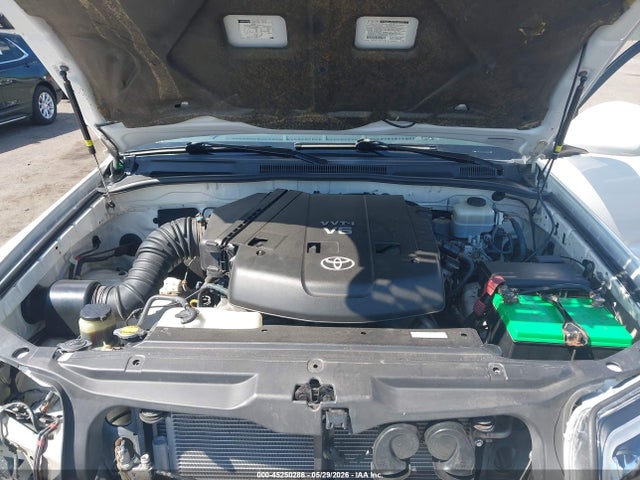 Toyota 4Runner Sr5 V6