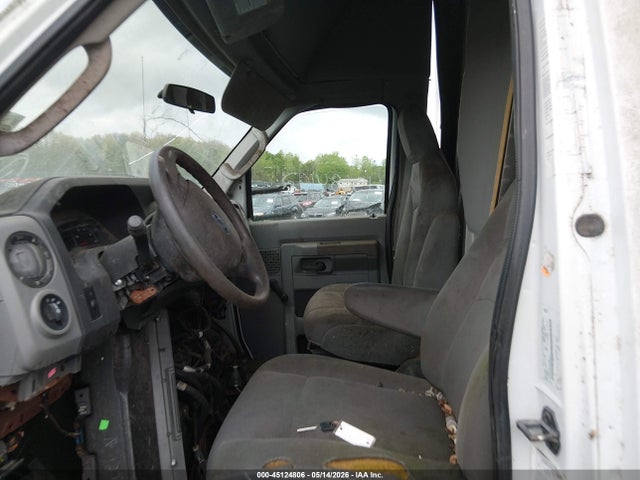 Ford E-450