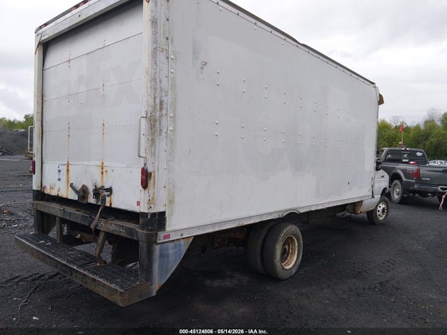 Ford E-450