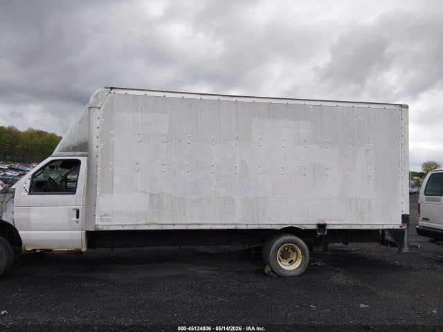 Ford E-450