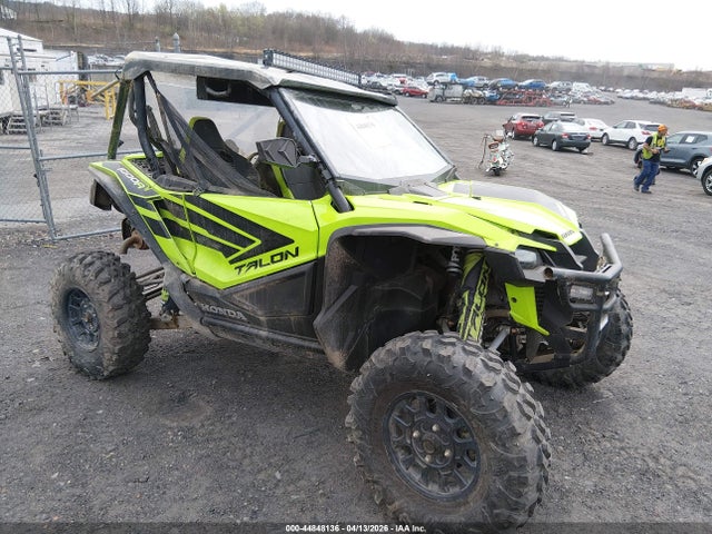 Salvage Honda Sxs1000 Image