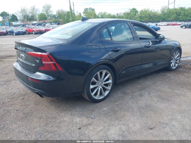 Volvo S60 T5 Momentum