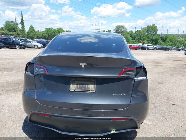 Tesla Model Y Long Range Dual Motor All-wheel Drive