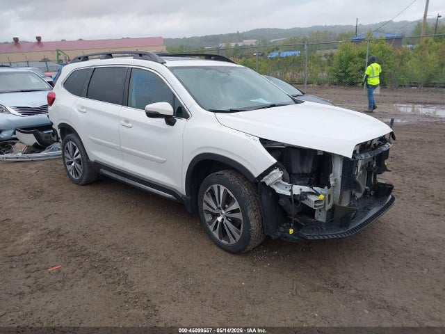 Salvage Subaru Ascent Image