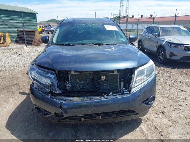 Nissan Pathfinder S