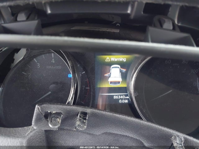 Nissan Rogue S