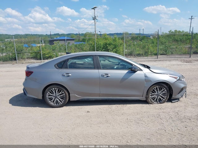 Kia Forte Gt-line