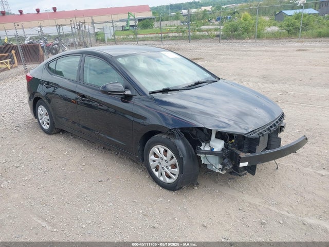 Salvage Hyundai ELANTRA Image