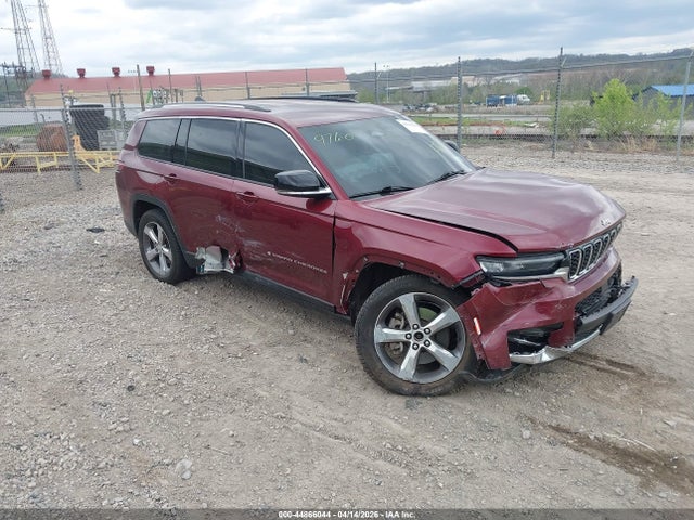 Salvage Jeep Grand Cherokee Image