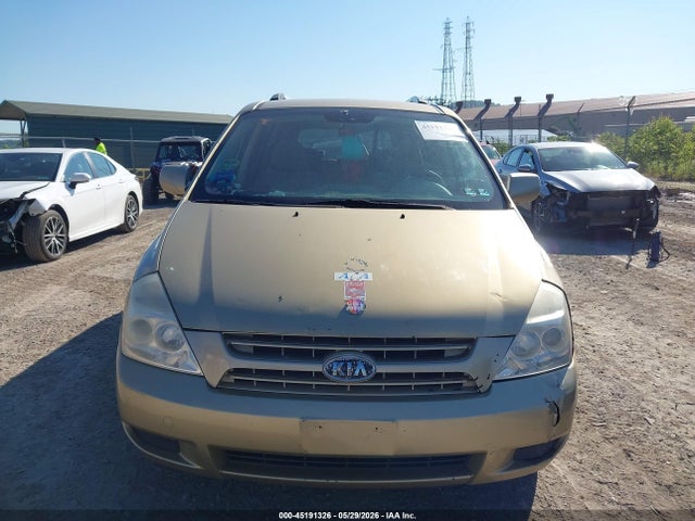 Kia Sedona Lx