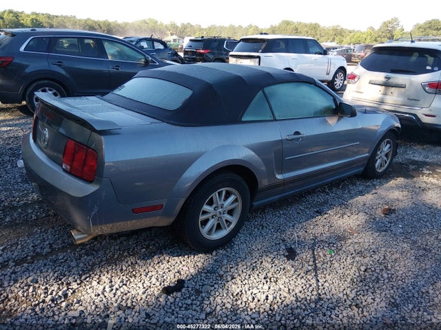 Ford Mustang V6