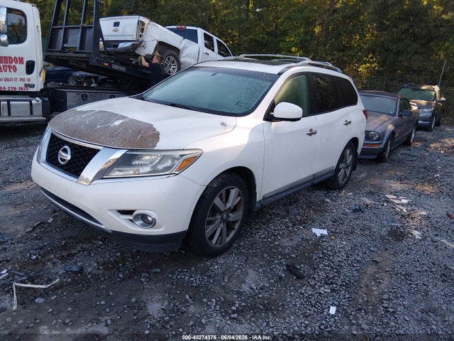 Nissan Pathfinder Platinum