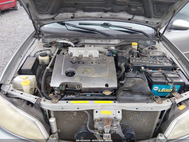 INFINITI I35 Luxury