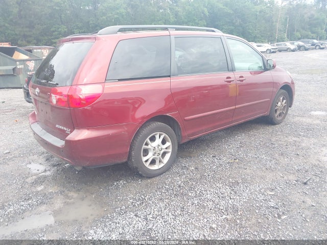 Toyota Sienna Xle