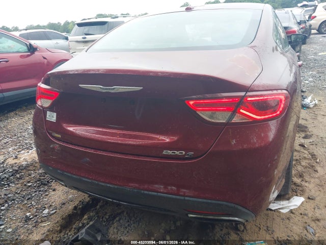 Chrysler 200 S