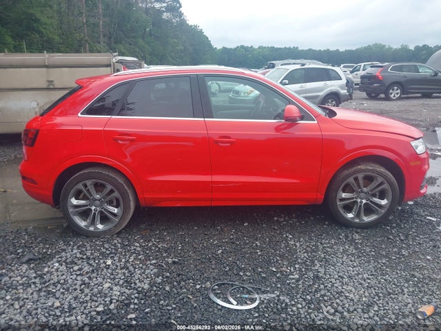 Audi Q3 2.0t Premium