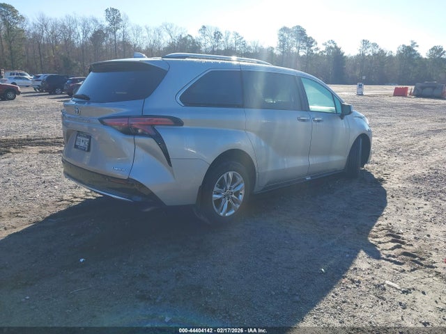 Toyota Sienna Limited