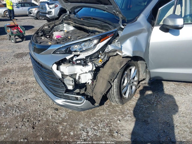 Toyota Sienna Limited