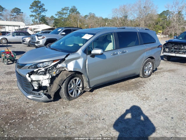 Toyota Sienna Limited