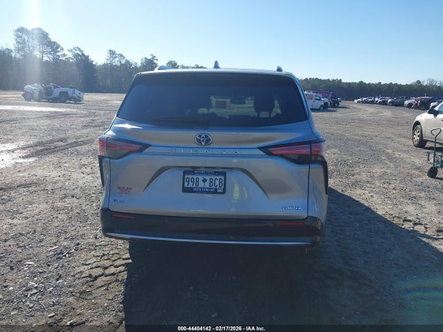 Toyota Sienna Limited