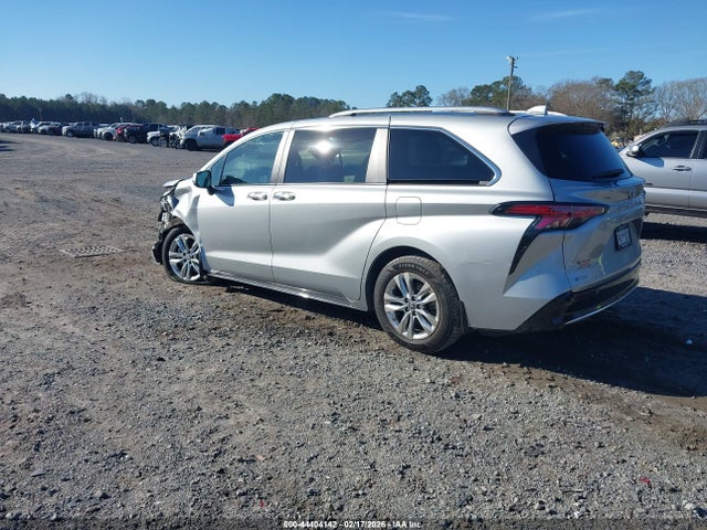 Toyota Sienna Limited