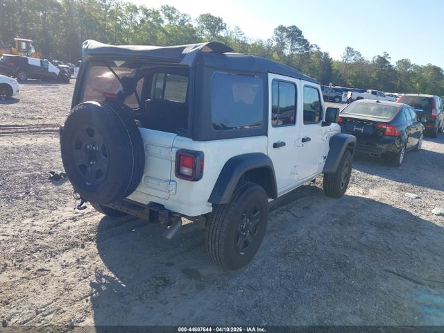 Jeep Wrangler 4-door Sport 4x4