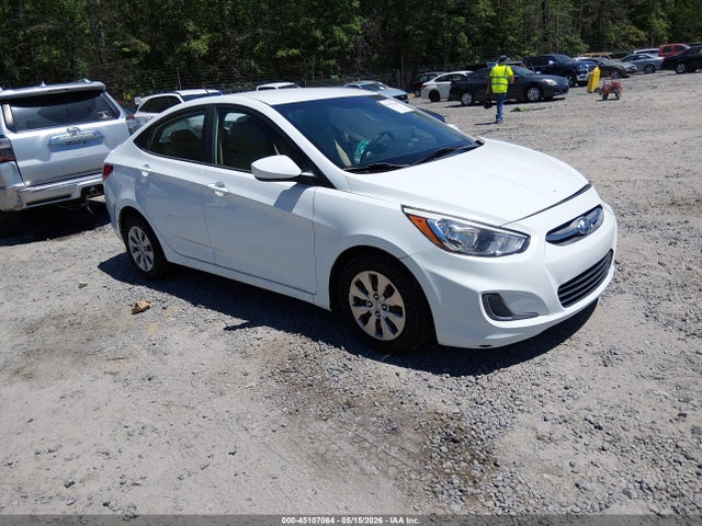 Salvage Hyundai ACCENT Image