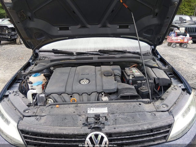 Volkswagen Jetta 2.5l Se