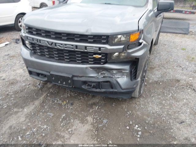 Chevrolet Silverado 1500 2wd  Short Bed Custom
