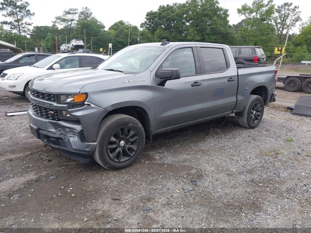 Chevrolet Silverado 1500 2wd  Short Bed Custom