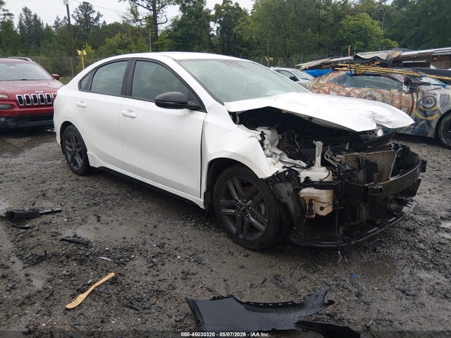 Salvage Kia Forte Image