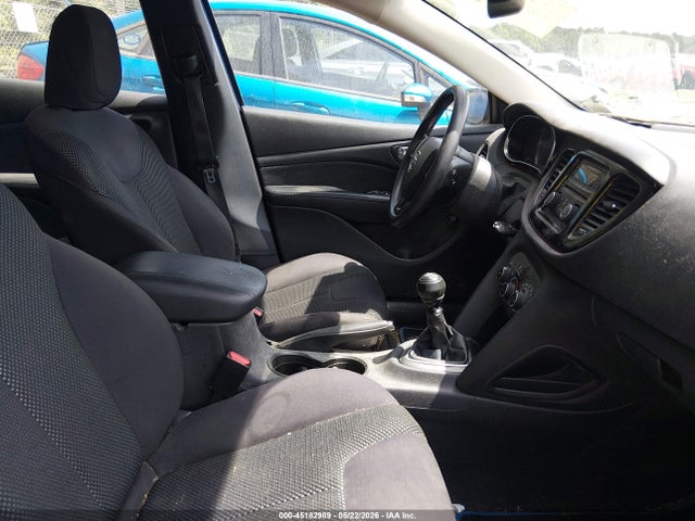 Dodge Dart Se