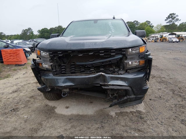 Chevrolet Silverado 1500 Custom