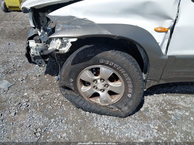 Mazda Tribute