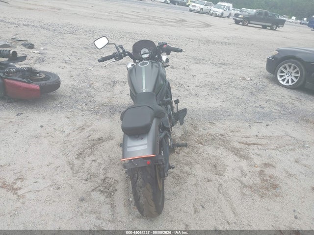 Kawasaki En650 C