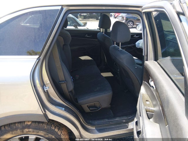 Kia Sorento 3.3l Lx