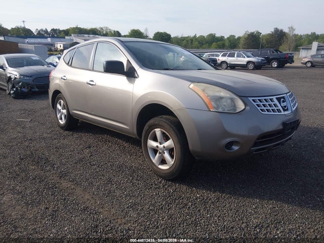 Salvage Nissan Rogue Image
