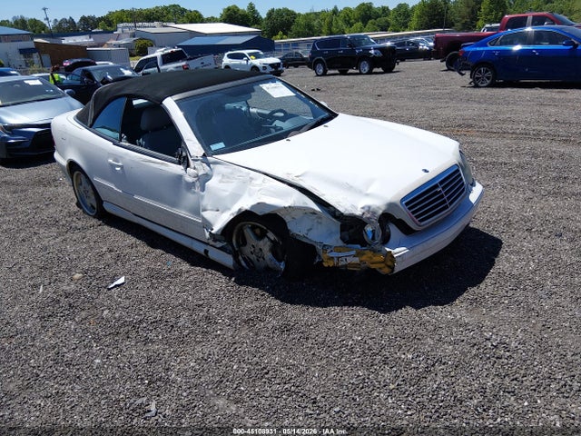 Salvage Mercedes-Benz Clk-class Image