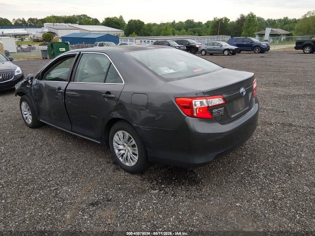 Toyota Camry Le