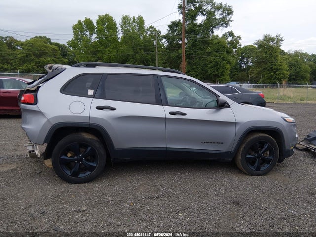 Jeep Cherokee Altitude Fwd