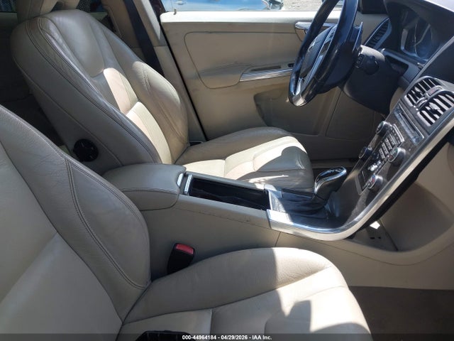 Volvo XC60 T6 Premier Plus