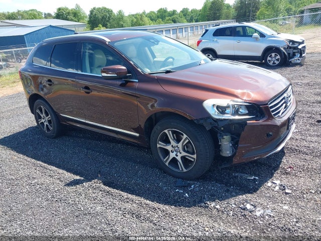 Salvage Volvo XC60 Image