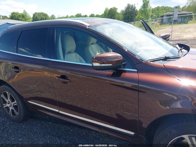 Volvo XC60 T6 Premier Plus