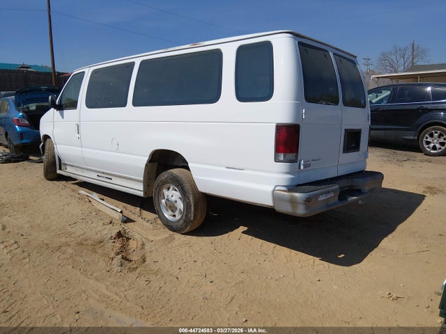 Ford Econoline E350 Super Duty
