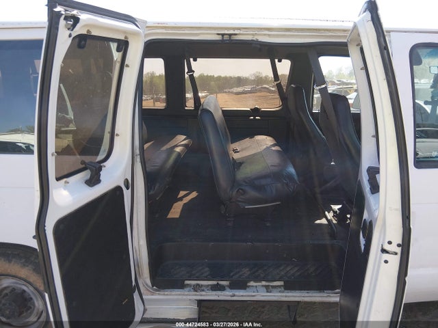 Ford Econoline E350 Super Duty