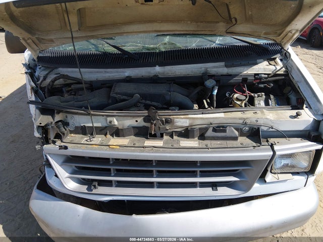 Ford Econoline E350 Super Duty