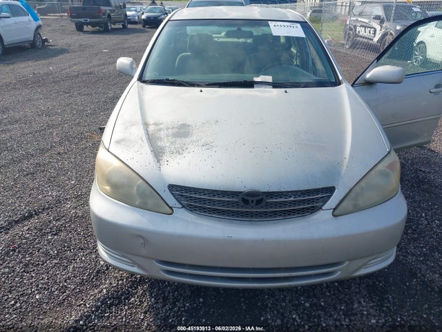 Toyota Camry Le