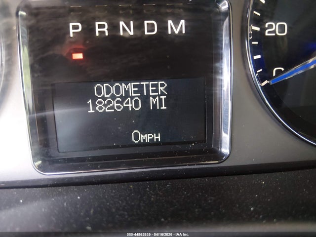 Cadillac Escalade Standard