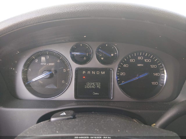 Cadillac Escalade Standard